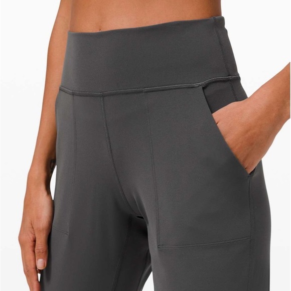 Align Joggers - Picture 2 of 9